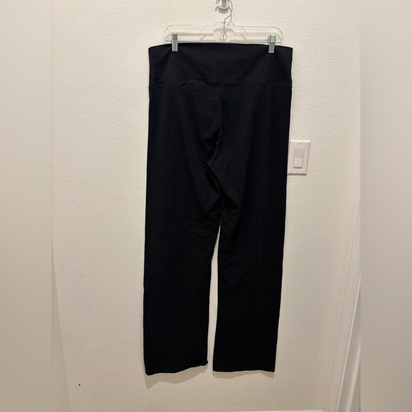 American Tall Classic Black Women's Straight Leg Pants 2XL - Picture 2 of 3